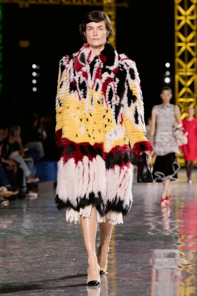 Look 57